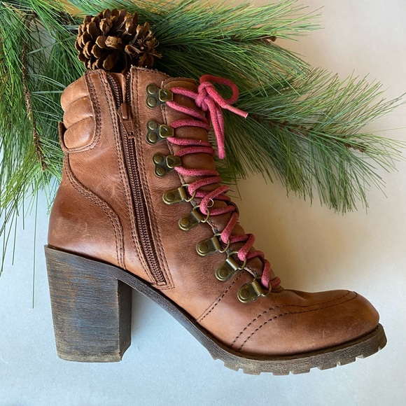 Lucky Brand women’s leather boots size 8.5 - Picture 5 of 10